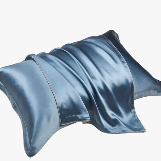 Luxurious Mulberry Silk Pillowcase for Hair and Skin Care - Smooth Comfort
