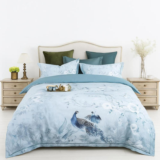 Serene Peacock Bedding Set - Luxurious Egyptian Cotton Duvet Covers for Comfort