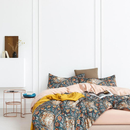 Vibrant Peacock Tail Bedding Set - Luxurious Egyptian Cotton Duvet Covers